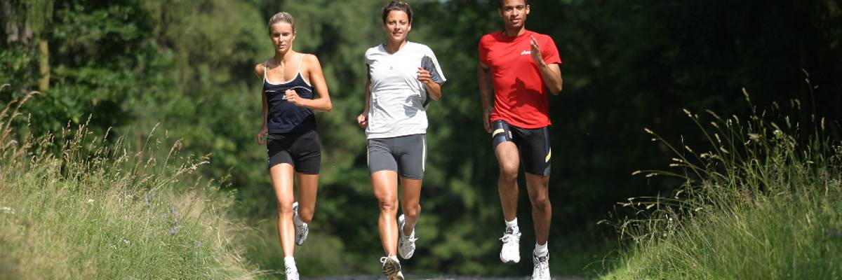 drei_laeufer.jpg drei_laeufer.jpg